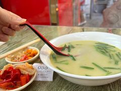 -三百碗宝应长鱼面(板仓街店)