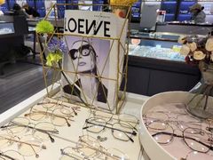 -宏宇眼镜蔡司依视路折扣店(兆佳眼镜城店)