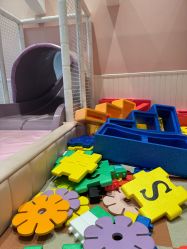 -奈尔宝·儿童乐园·亲子餐厅(华采天地店)