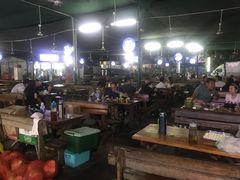 大堂-鸿港海鲜批发市场