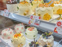 -花花卷卷·鲜食蛋糕(静安久光百货店)