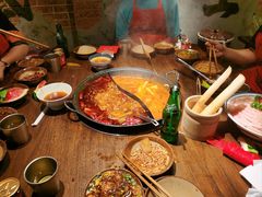 -萍姐火锅·公路夜市(武汉首店)