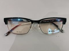 -吴良材眼镜(南翔印象城MEGA店)