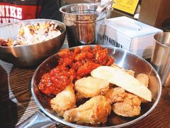 韩式辣子鸡-MI WU FACTORY米屋美食工厂餐厅(绿地店)