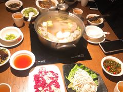 -牛焱·贵州黄牛肉火锅(城西银泰店)