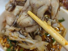 -渔香岛美蛙鱼头火锅(威清路店)