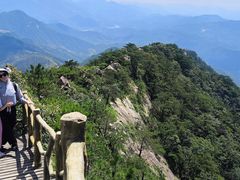 -罗田薄刀峰风景区