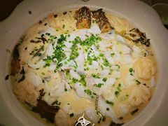 -江渔儿酸菜鱼专门店(明珠广场店)