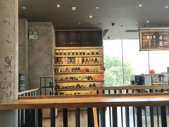 大堂-星巴克臻选(湖滨道店)