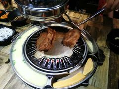 秘制五花肉-哈哈碳都·牛肋条无限自助烤肉(台江万达店)