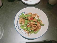 -鸽子侯·家宴·平价海鲜(市图书馆店)