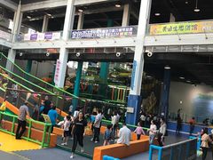 -蒙特利亲子乐园