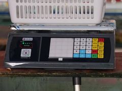 -三亚火车头万人海鲜广场