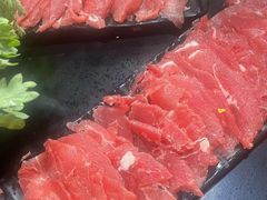 -果松木炭酸菜铜火锅·外婆参鸡汤