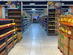 -家乐福(四元桥购物中心店)