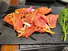 现拌牛上脑-四斤烤肉(东戴河孟家店)