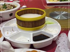 -王朝大酒店徐汇店-地面停车场