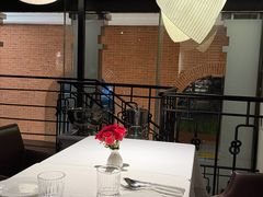 -LESCEDARS Brasserie Bistro香柏树