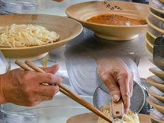 -方铲铲·成都板凳面(滨江银泰店)