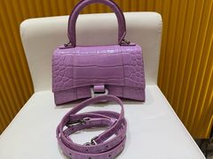 -恒一珠宝·回收黄金钻石奢侈品(灵岩南路店)