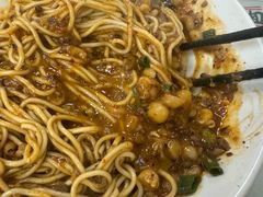 -杨大叔爱面子·四川小吃(岗头店)