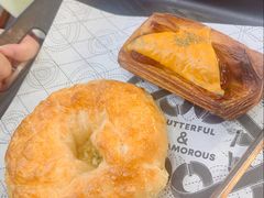 -BUTTERFUL&CREAMOROUS 黄油与面包(中山公园龙之梦店)