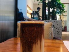 红豆沙拿铁-Line 咖啡(石厦花园店)