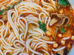一品麻辣肥肠粉-一品小笼(金融街店)