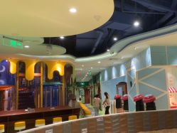 -MELAND CLUB亲子乐园•派对(虹桥万象城店)