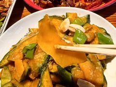 -柴窝堡22号辣子鸡·传承新疆菜