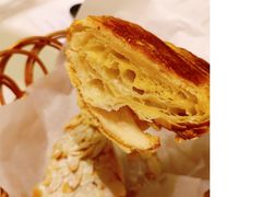 杏仁羊角-麦田工坊(月湖店)