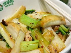 -绿草地·湘菜(7mall店)