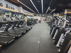 -VLines耀能运动24小时·月付制健身(京广桥店)