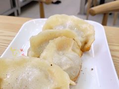 -珊珊小笼馆(仙霞路店)