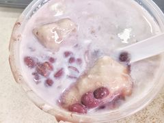 红豆香芋加鲜奶-百花传统甜品店(原址店)