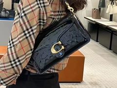 -COACH蔻驰(华润万象城店)