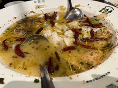 -渔语鱼新川菜Bistro(万象天地店)