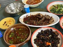 -老三样·美食研究中心(世贸路店)