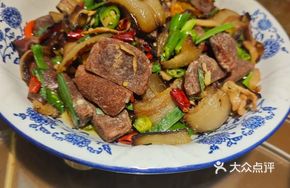 Sorghum Dumpling Stir-Fried with Preserved Pork