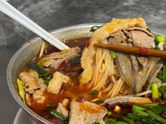 -铁锅哥米线