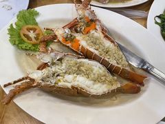 -拉威海鲜市场