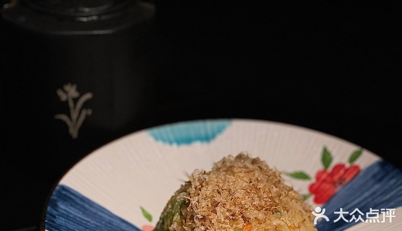 这家宝藏烧鳥威士忌吧居然还有驻唱