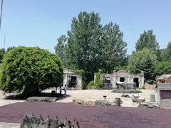 -雪山彩虹谷景区