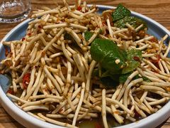 -云之南(八里庄店)