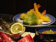 -铭牛烧肉·和牛海鲜自助(高新月牙湖店)