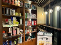 -星巴克(西藏路店)