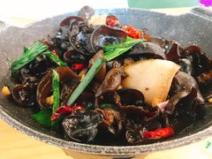 干锅黑木耳-万景饭店·鱼街农家菜