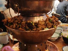 -炉小二铜锅牛蛙•川湘菜(三里屯店)