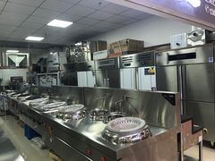 -万润国际酒店用品市场(曹安国际商城店)