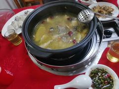 -花苑美食横琴生蚝火锅(拱北粤华路店)